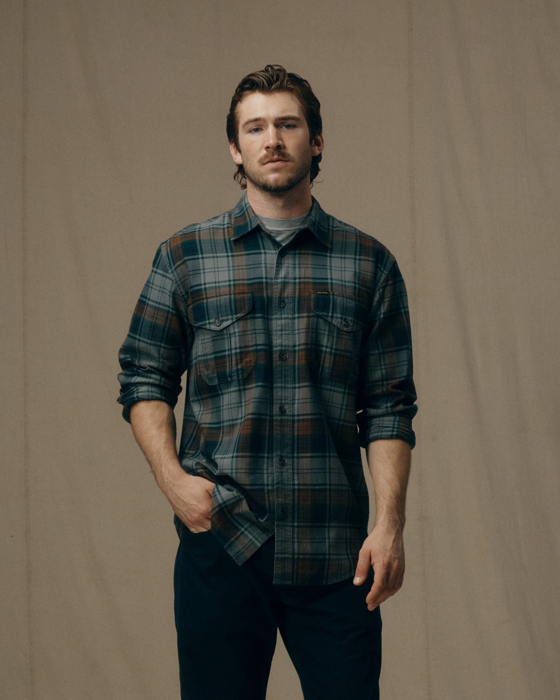 Filson Flannels & Overshirts GRAY / NAVY / MULTI PLAID / S Lightweight Alaskan Guide Shirt