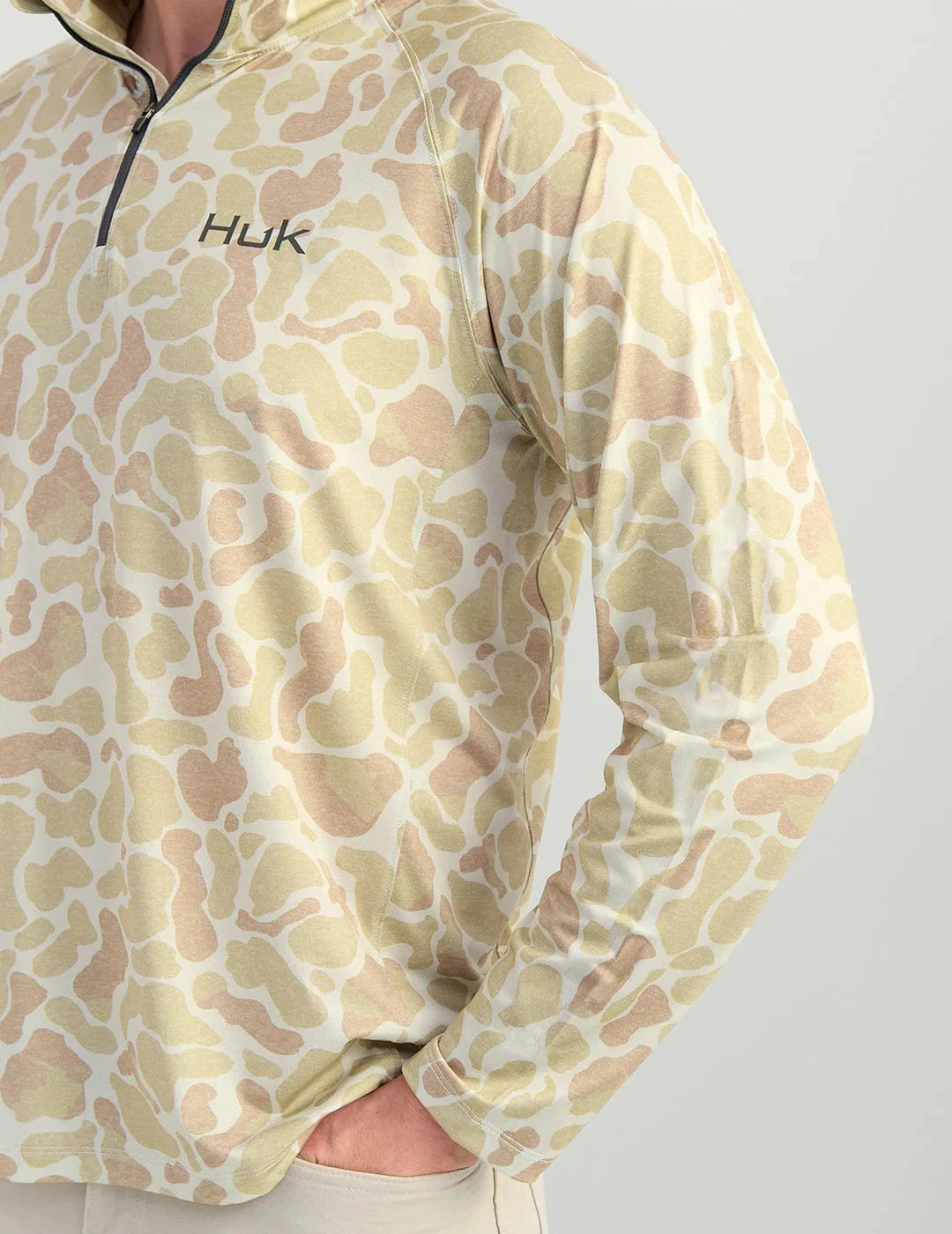 HUK Sweaters Sand Camo / S Airweight KC 1/4 Zip