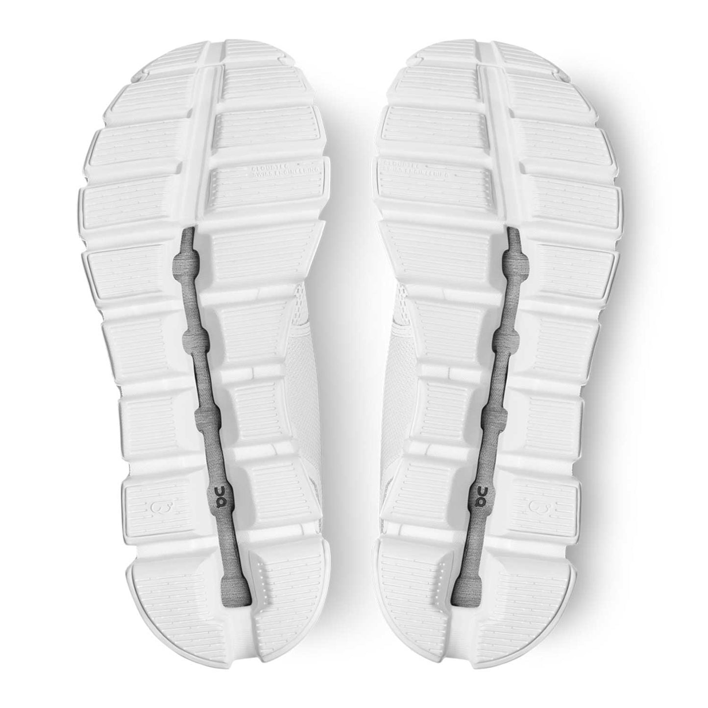 On Shoes Women's Cloud 5