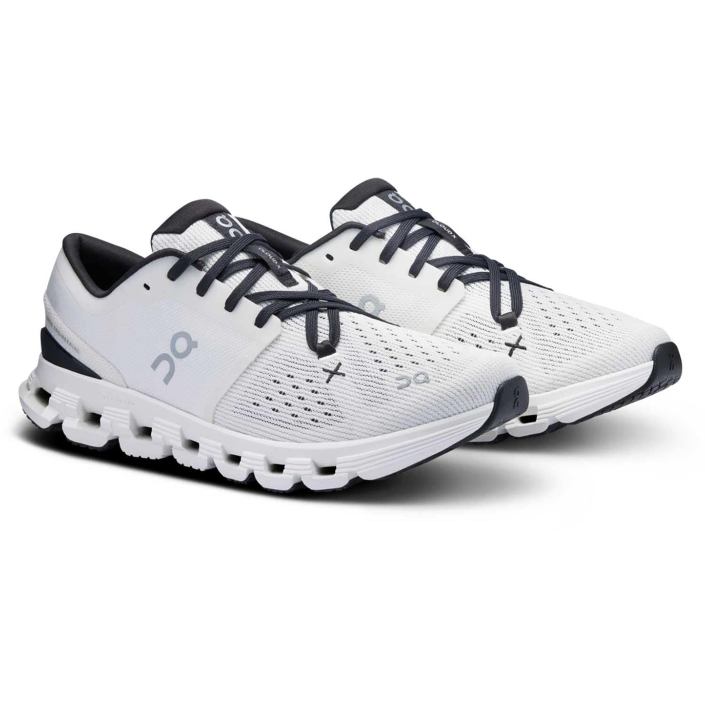 On Shoes Women's Cloud X 4