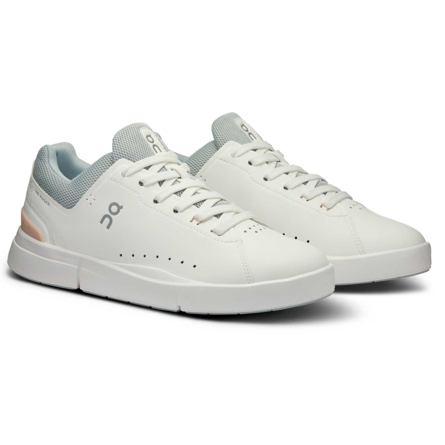 On Shoes Women's Roger Advantage