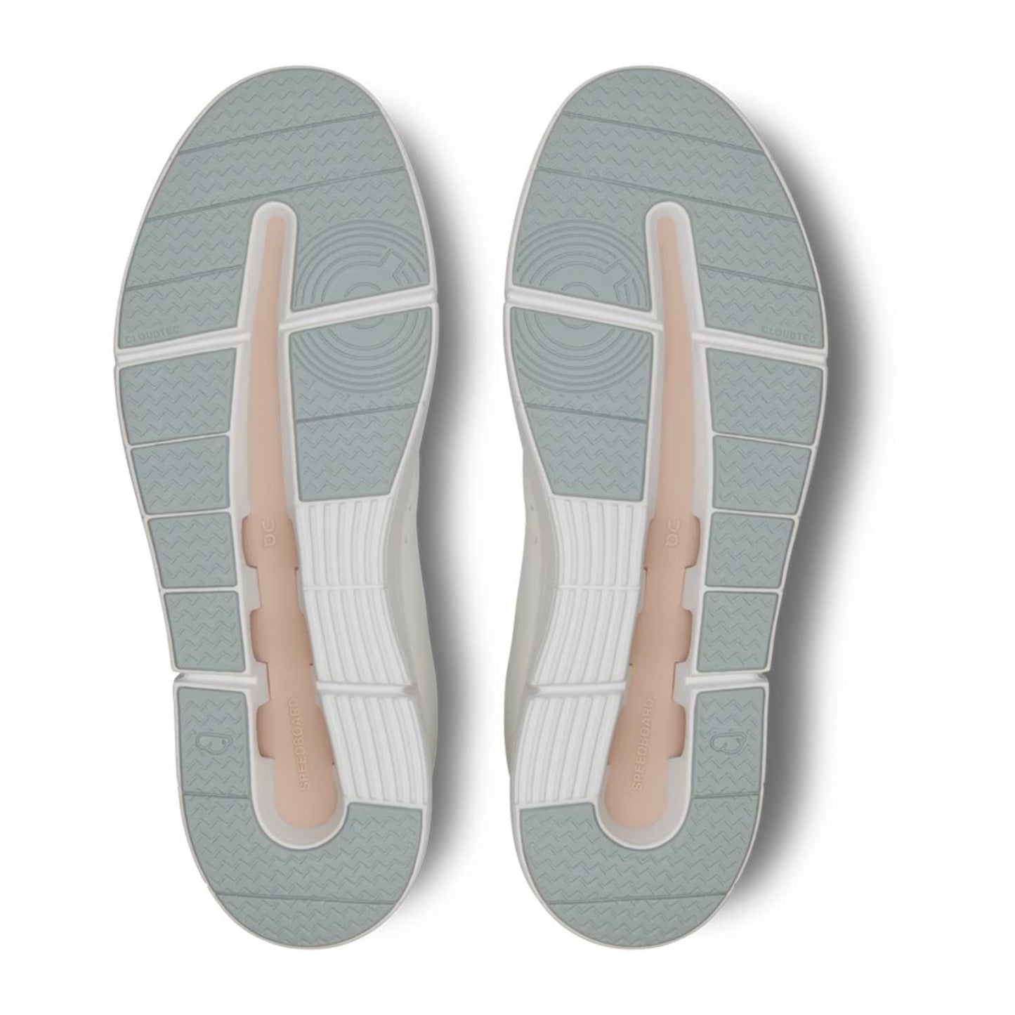 On Shoes Women's Roger Advantage