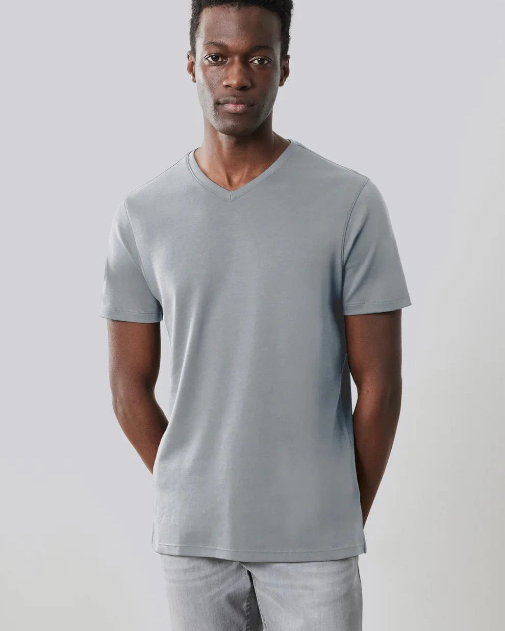 Robert Barakett T-Shirts The Barakett V Tee