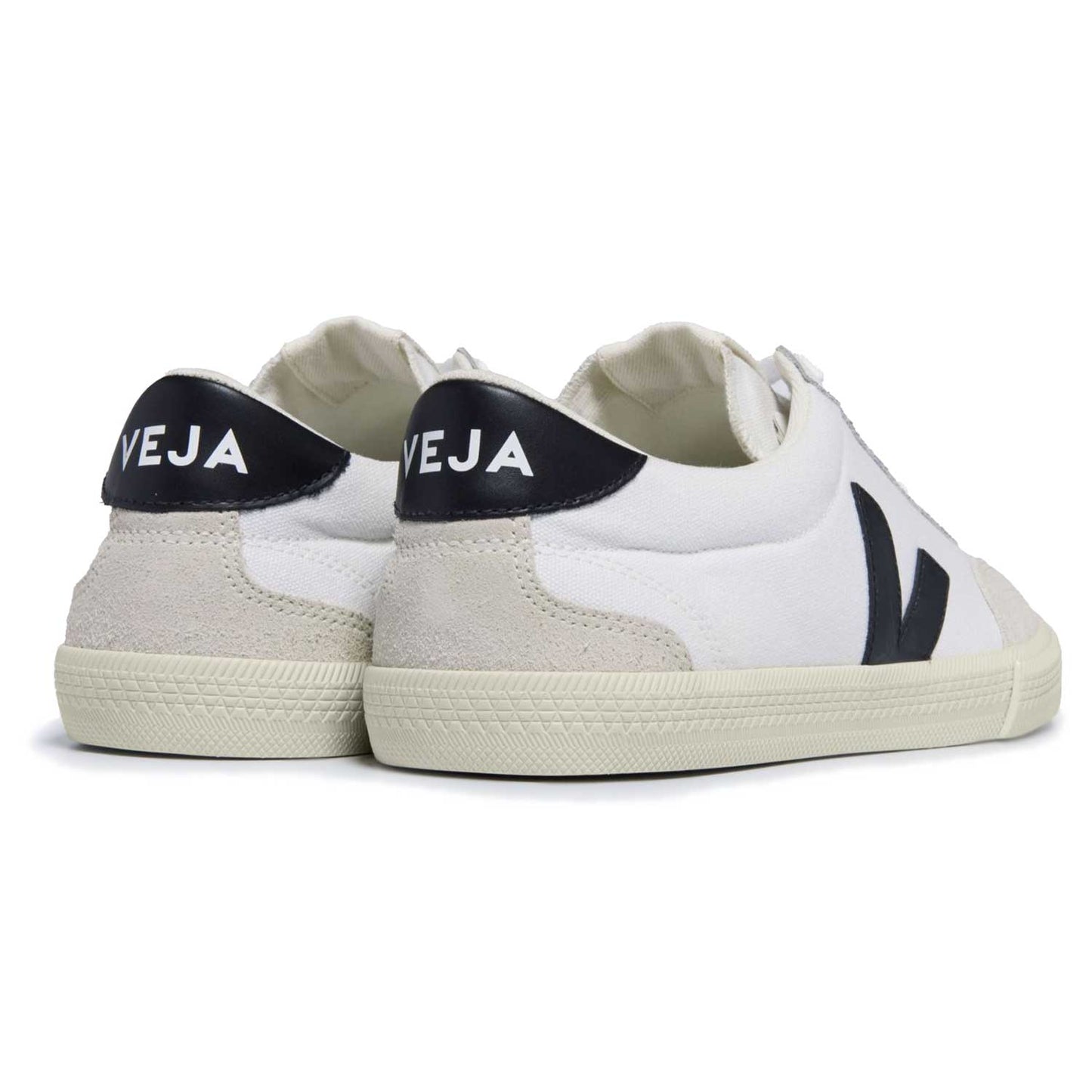 Veja Volley Canvas Sneaker