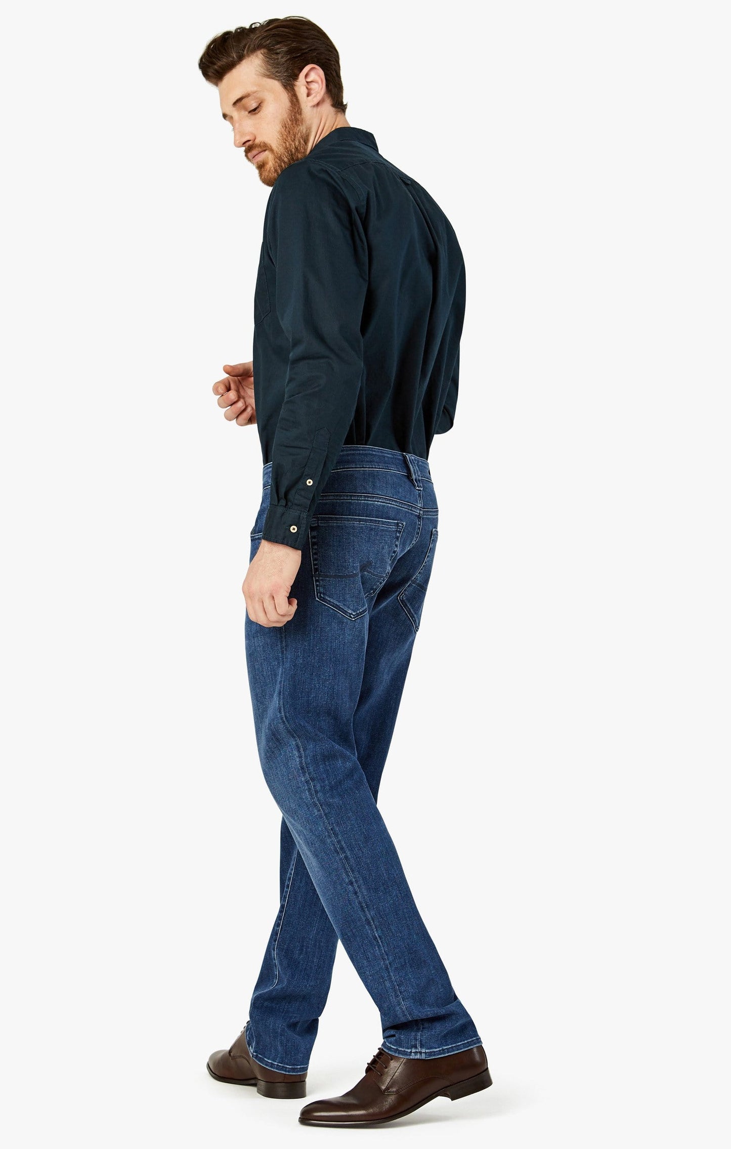 34 Heritage Denim Charisma Classic Straight in Mid Urban