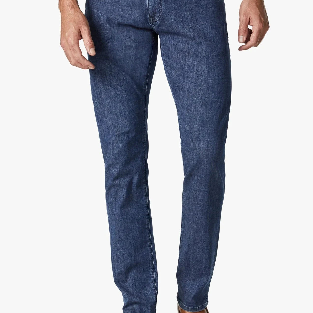 34 Heritage 5-Pockets Charisma Relaxed Straight Leg Jeans - Mid Kona