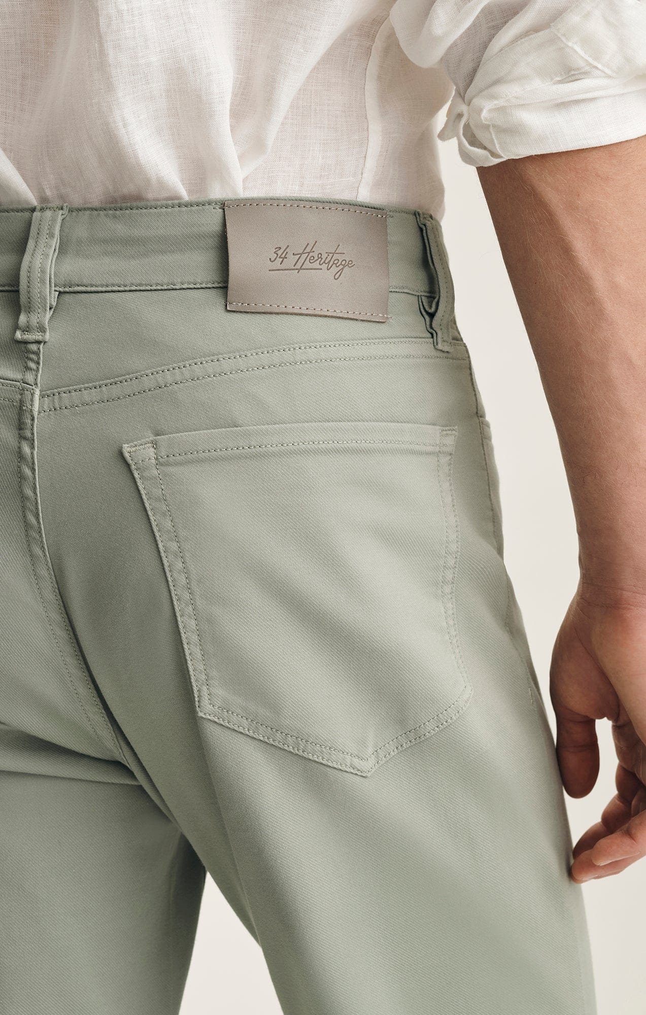 34 Heritage 5-Pockets Charisma Relaxed Straight Pants