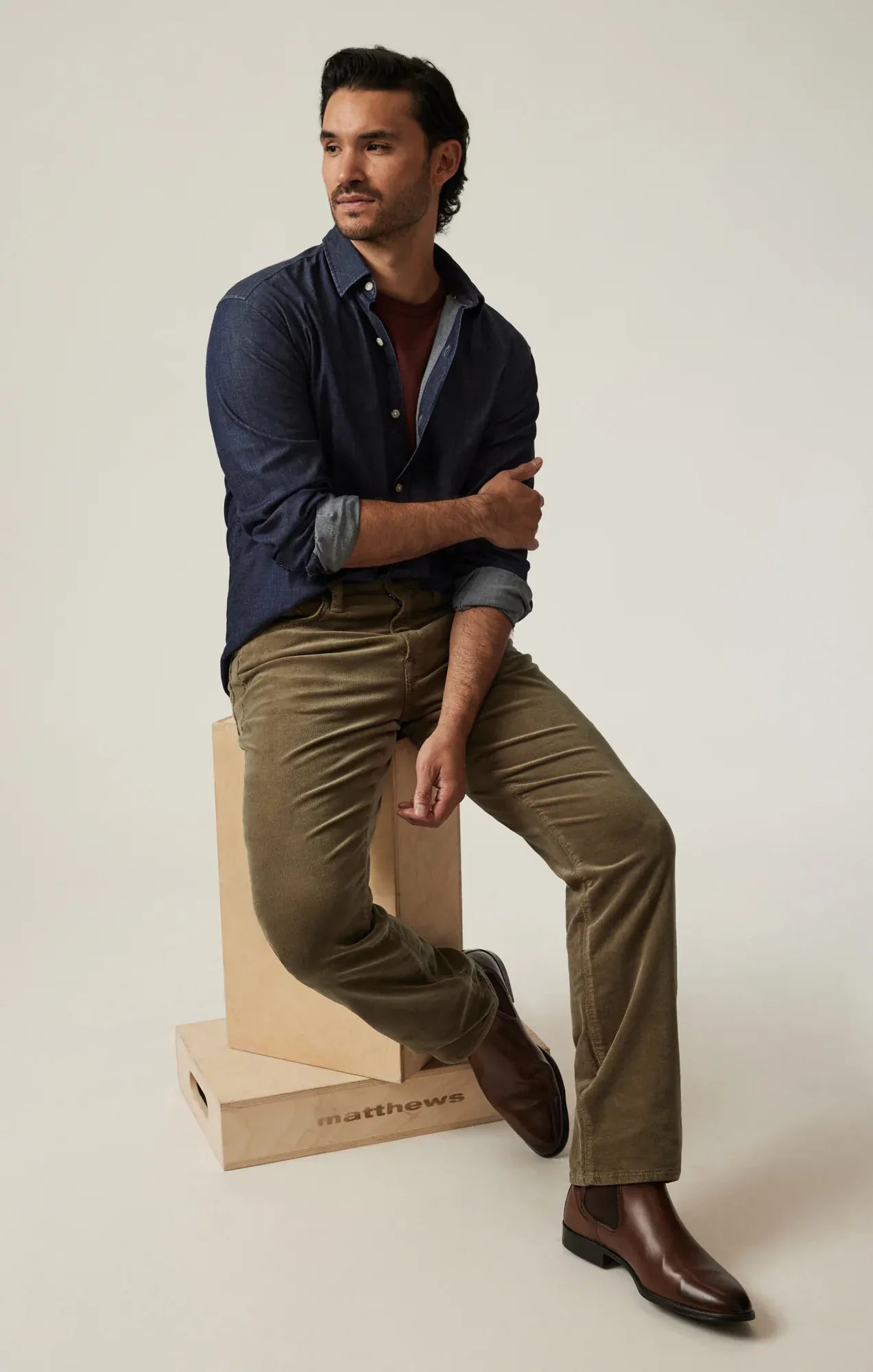 34 Heritage 5-Pockets Charisma Relaxed Straight Pants