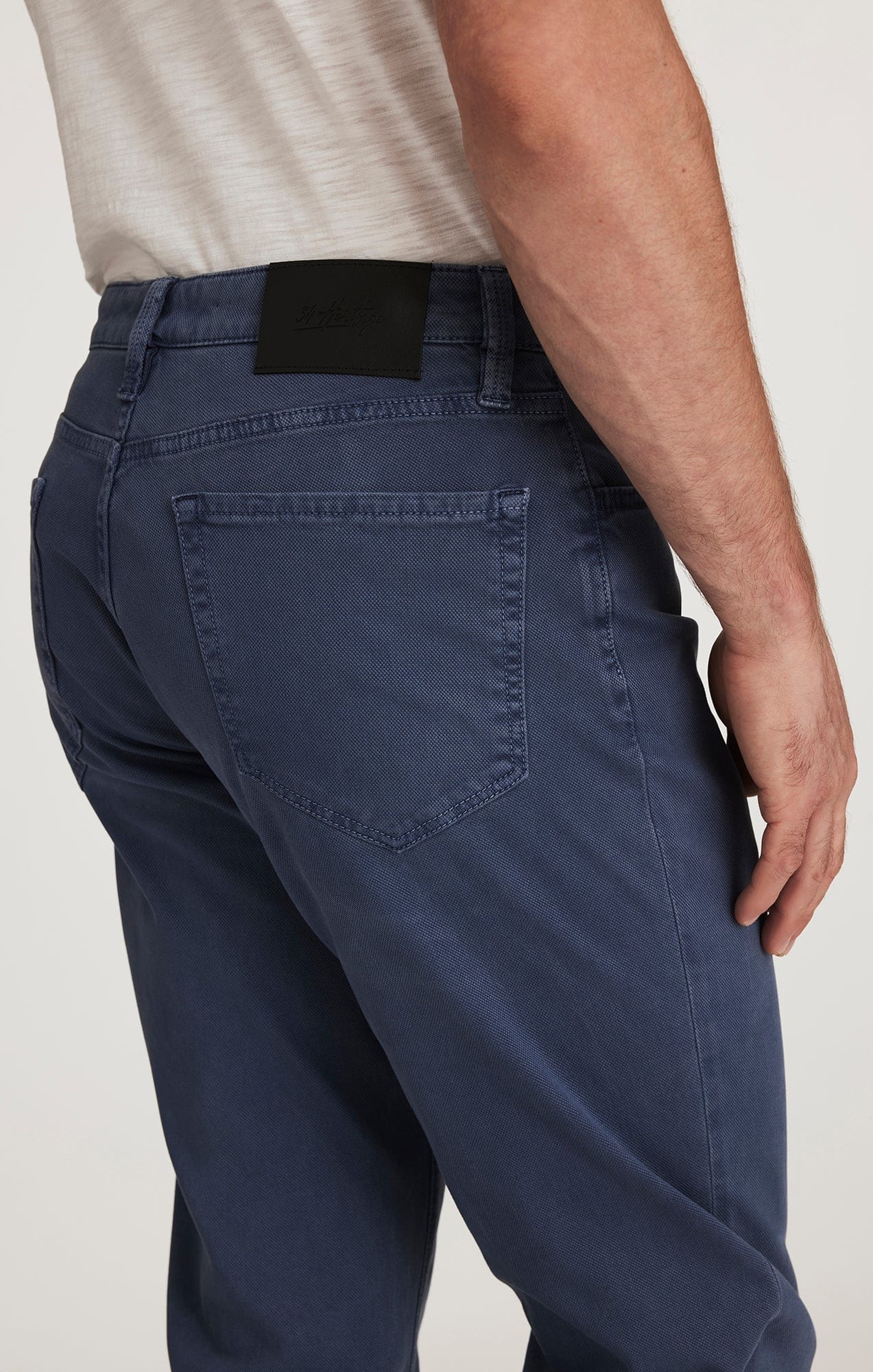 34 Heritage 5-Pockets Charisma Relaxed Straight Pants in Blue Honeycomb