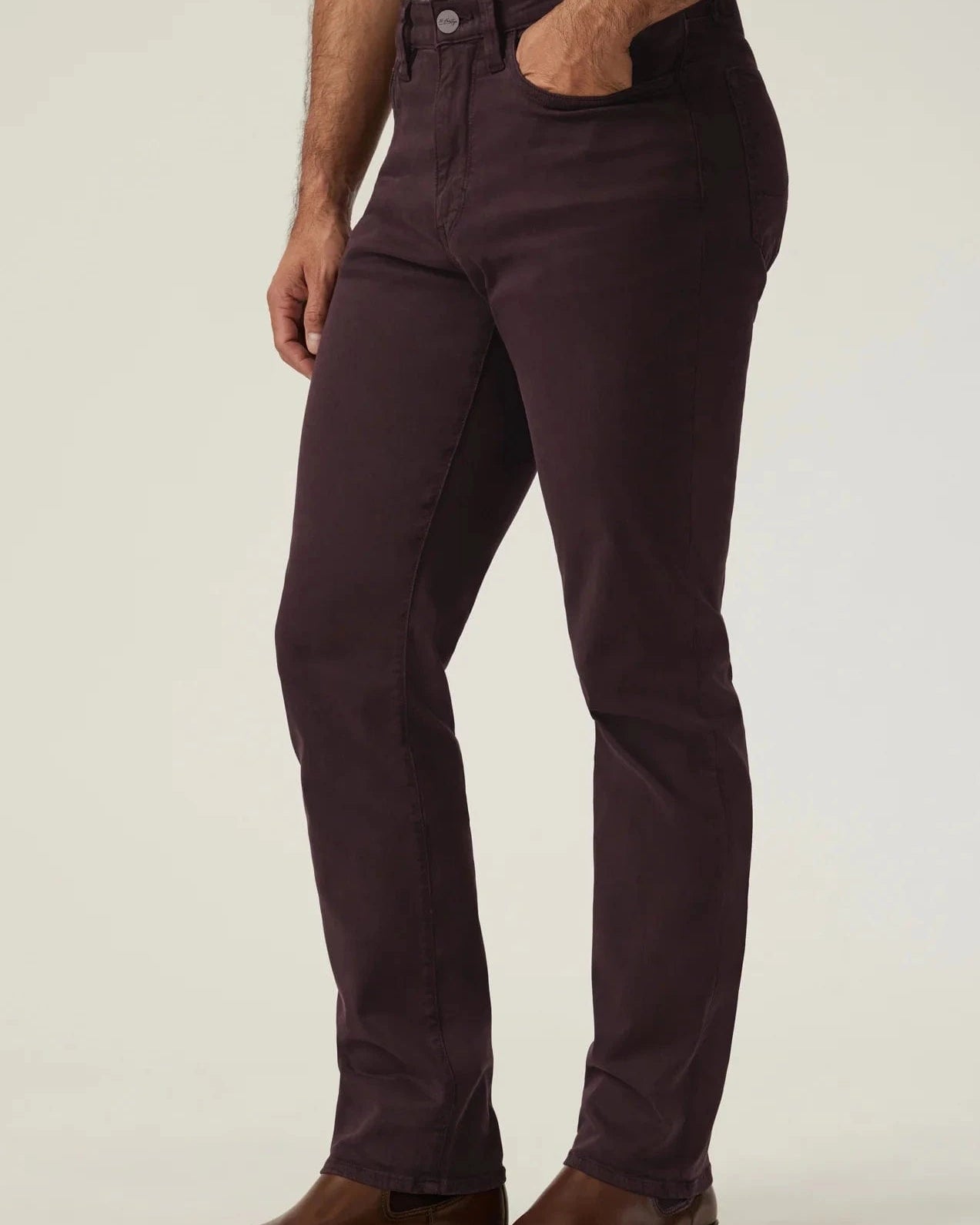 34 Heritage 5-Pockets Charisma Relaxed Straight Pants in Burgundy Twill