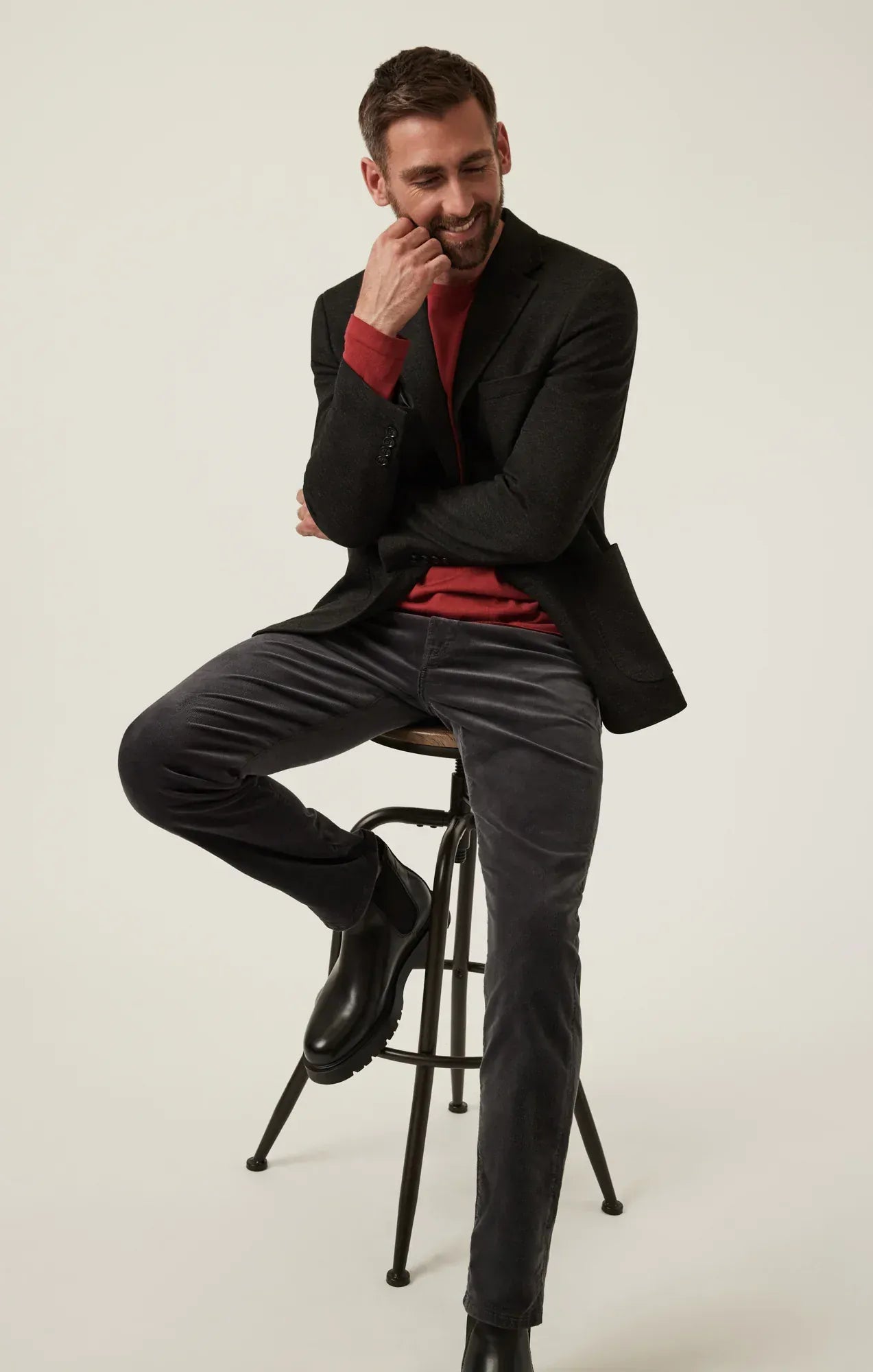 34 Heritage 5-Pockets Charisma Relaxed Straight Pants in Charcoal Cord