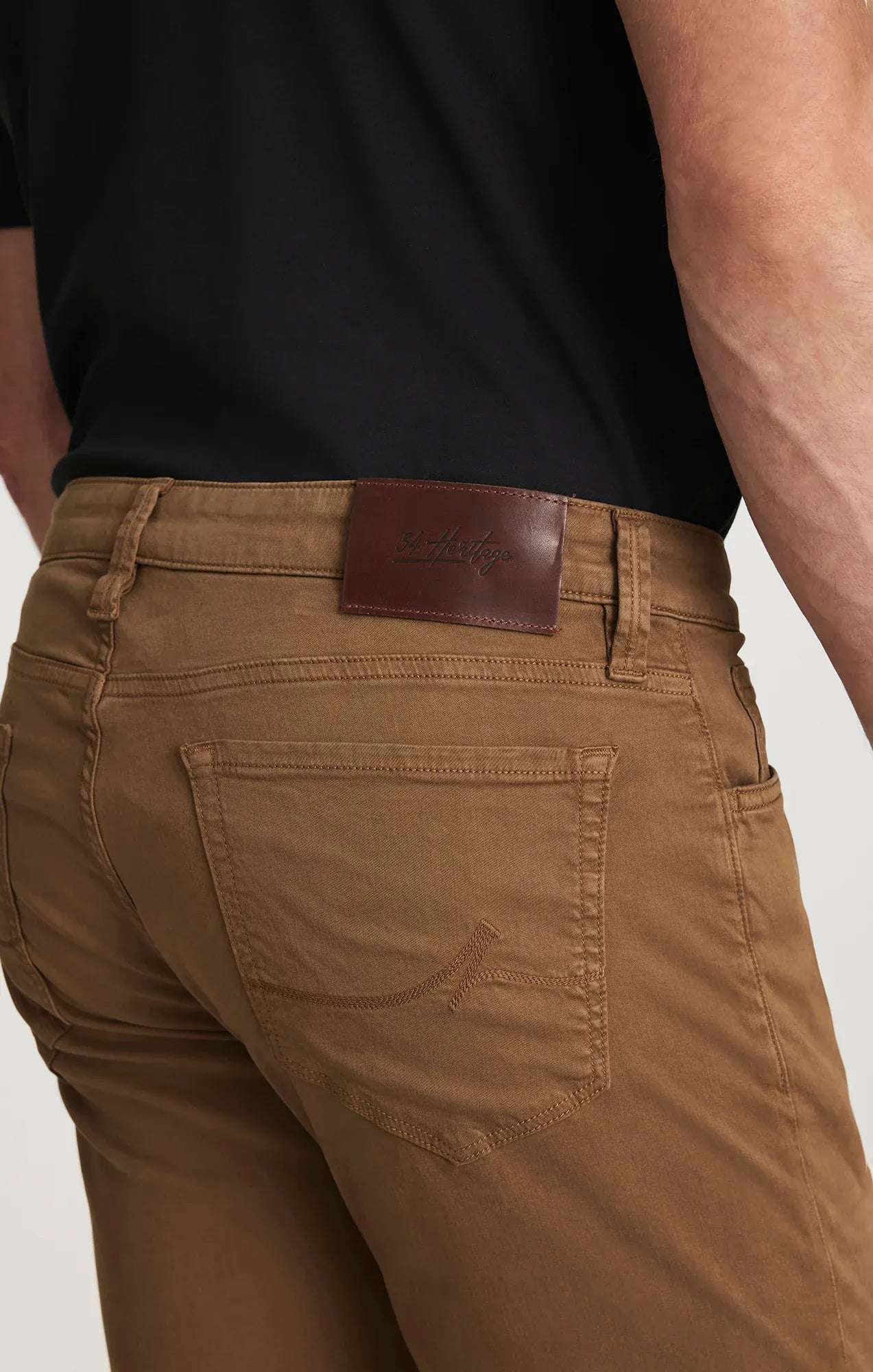 34 Heritage 5-Pockets Courage Straight Leg Pants
