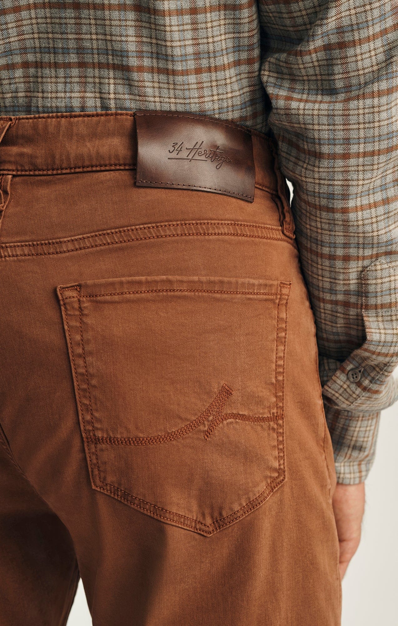 34 Heritage 5-Pockets Courage Straight Leg Pants
