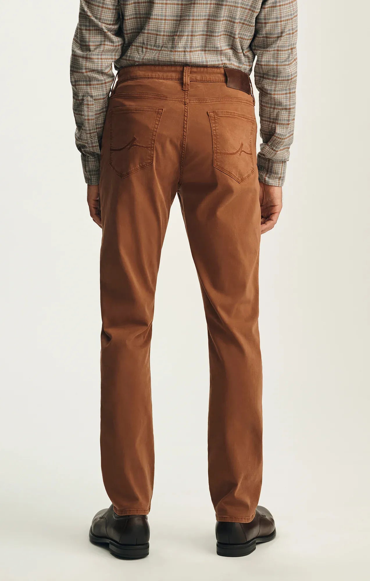 34 Heritage 5-Pockets Courage Straight Leg Pants