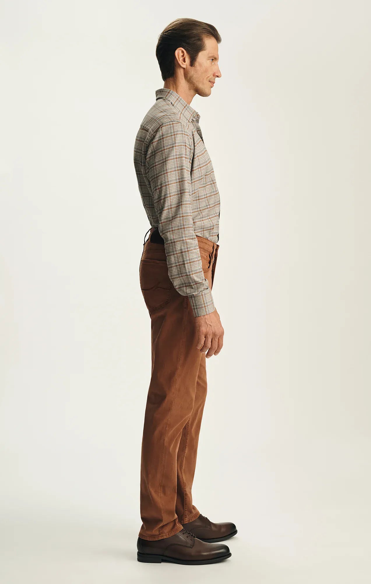 34 Heritage 5-Pockets Courage Straight Leg Pants
