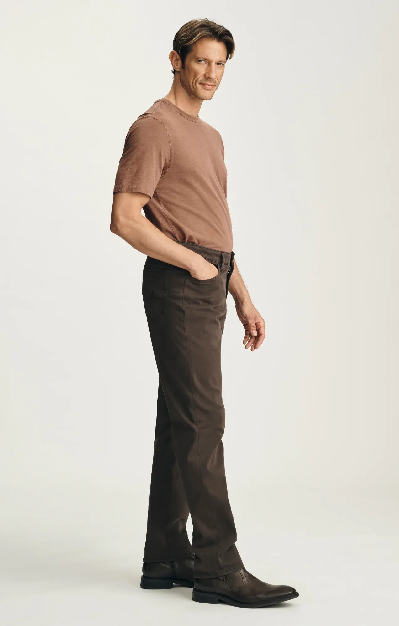 34 Heritage 5-Pockets Courage Straight Leg Pants