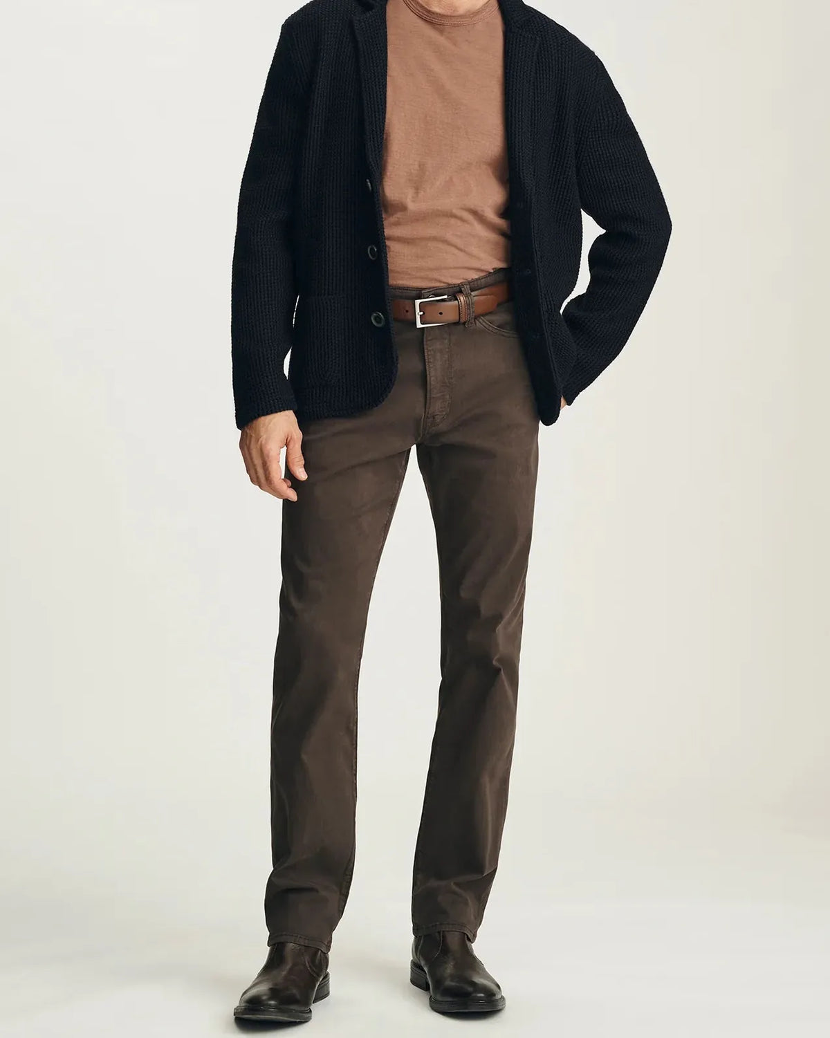 34 Heritage 5-Pockets Courage Straight Leg Pants