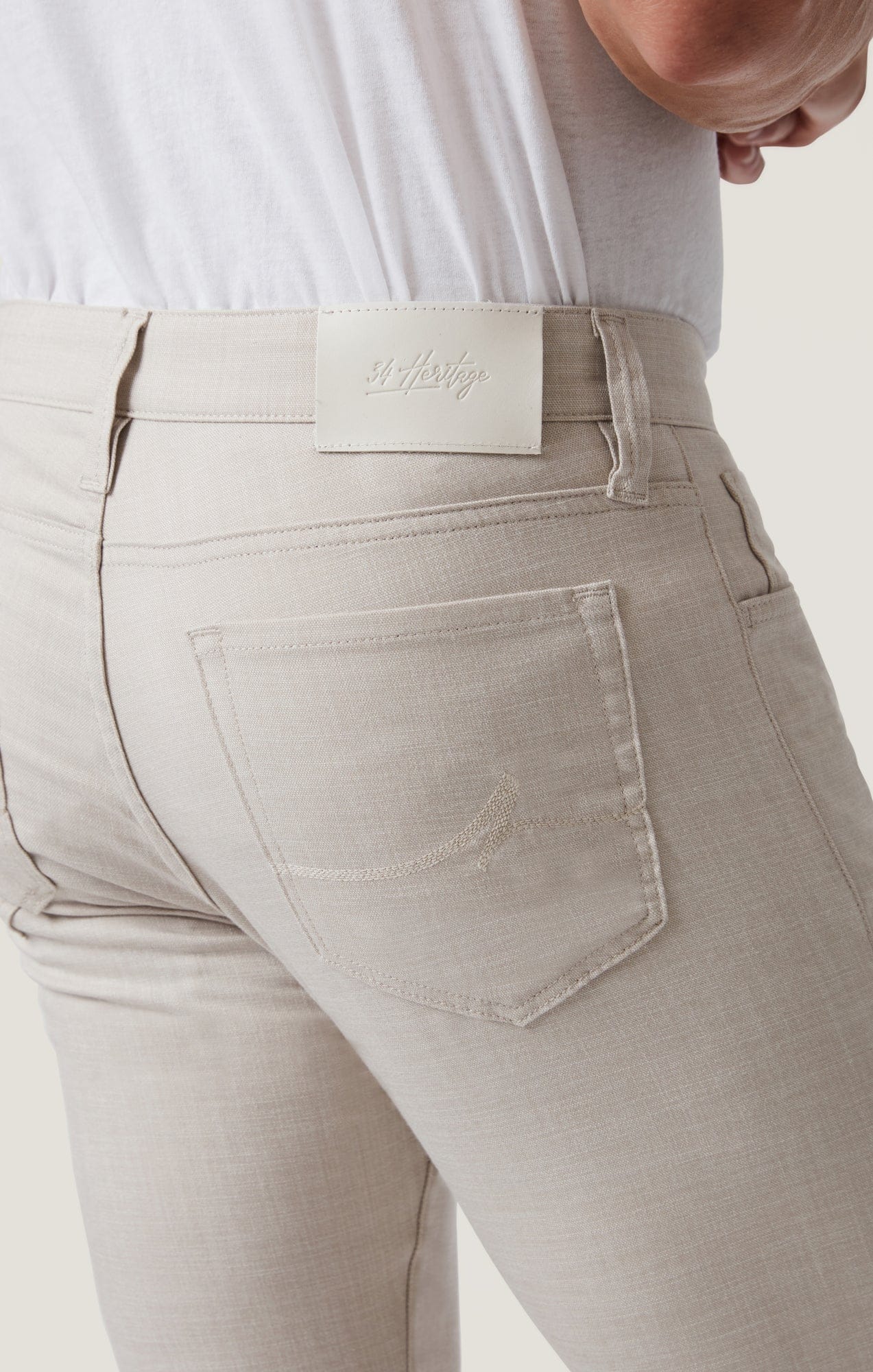 34 Heritage 5-Pockets Courage Straight Leg Pants in Cream Cross Twill