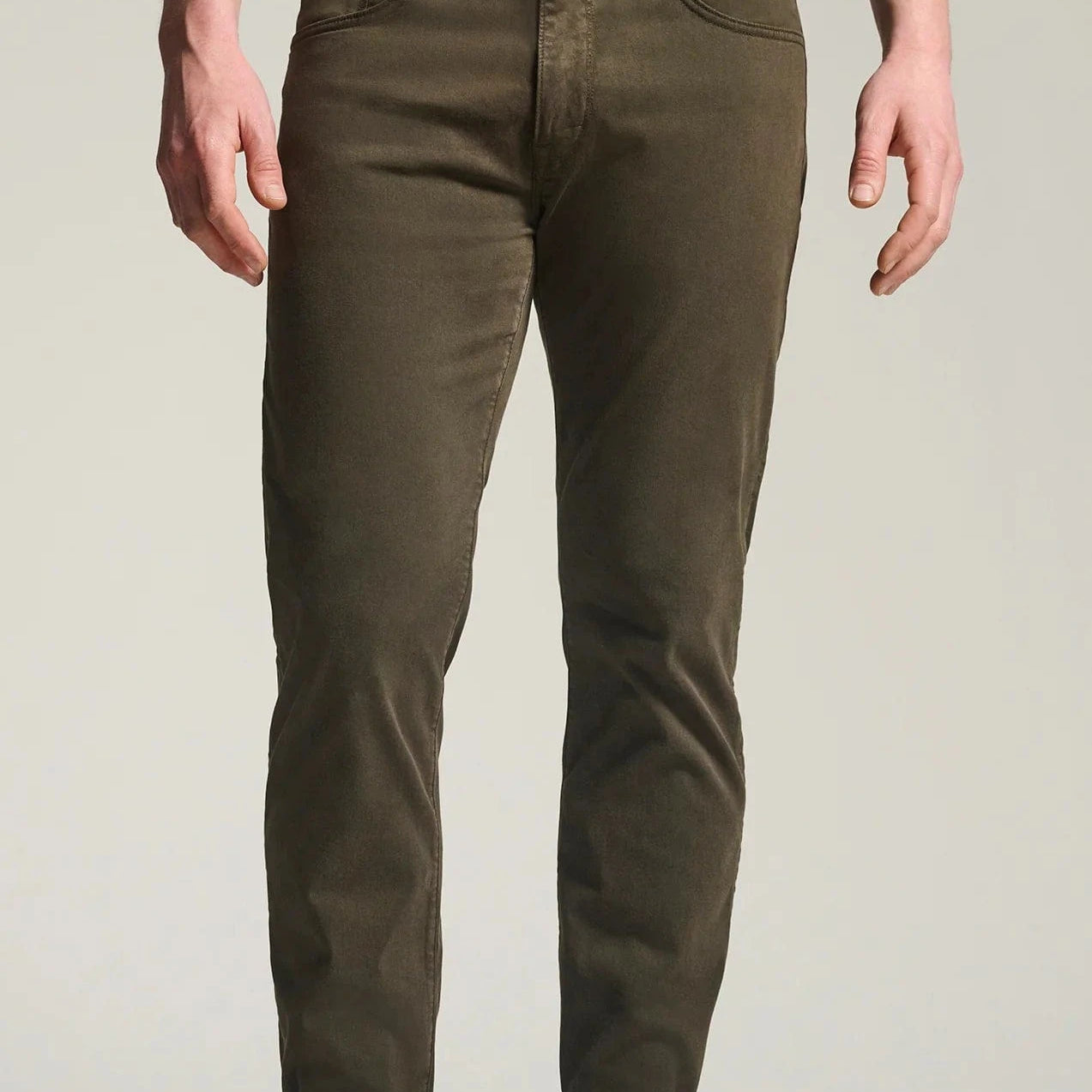 34 Heritage 5-Pockets Courage Straight Leg Pants in Green Cactus Twill
