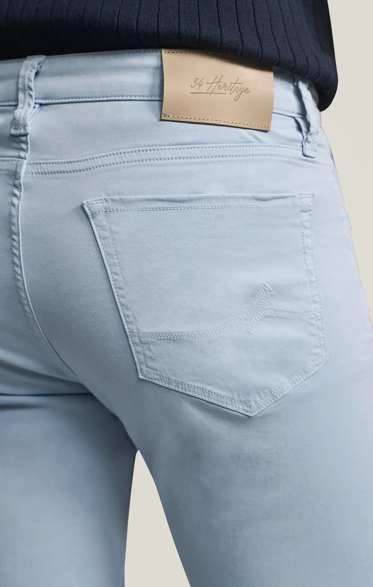 34 Heritage 5-Pockets Courage Straight Leg Pants in Sky Twill
