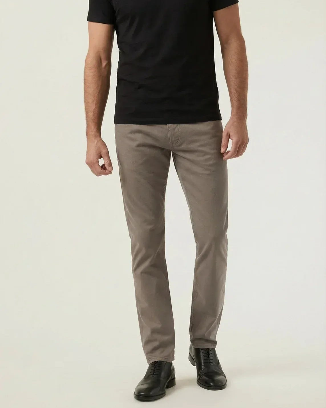 34 Heritage 5-Pockets Courage Straight Leg Pants in Taupe Coolmax