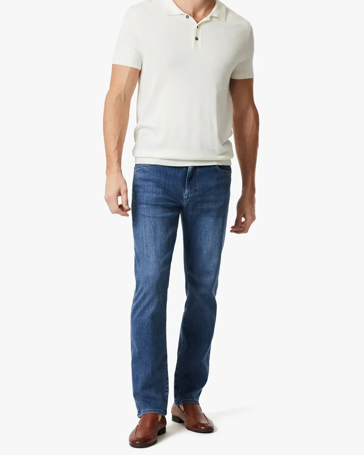 34 Heritage Denim Charisma Relaxed Straight in Mid Urban