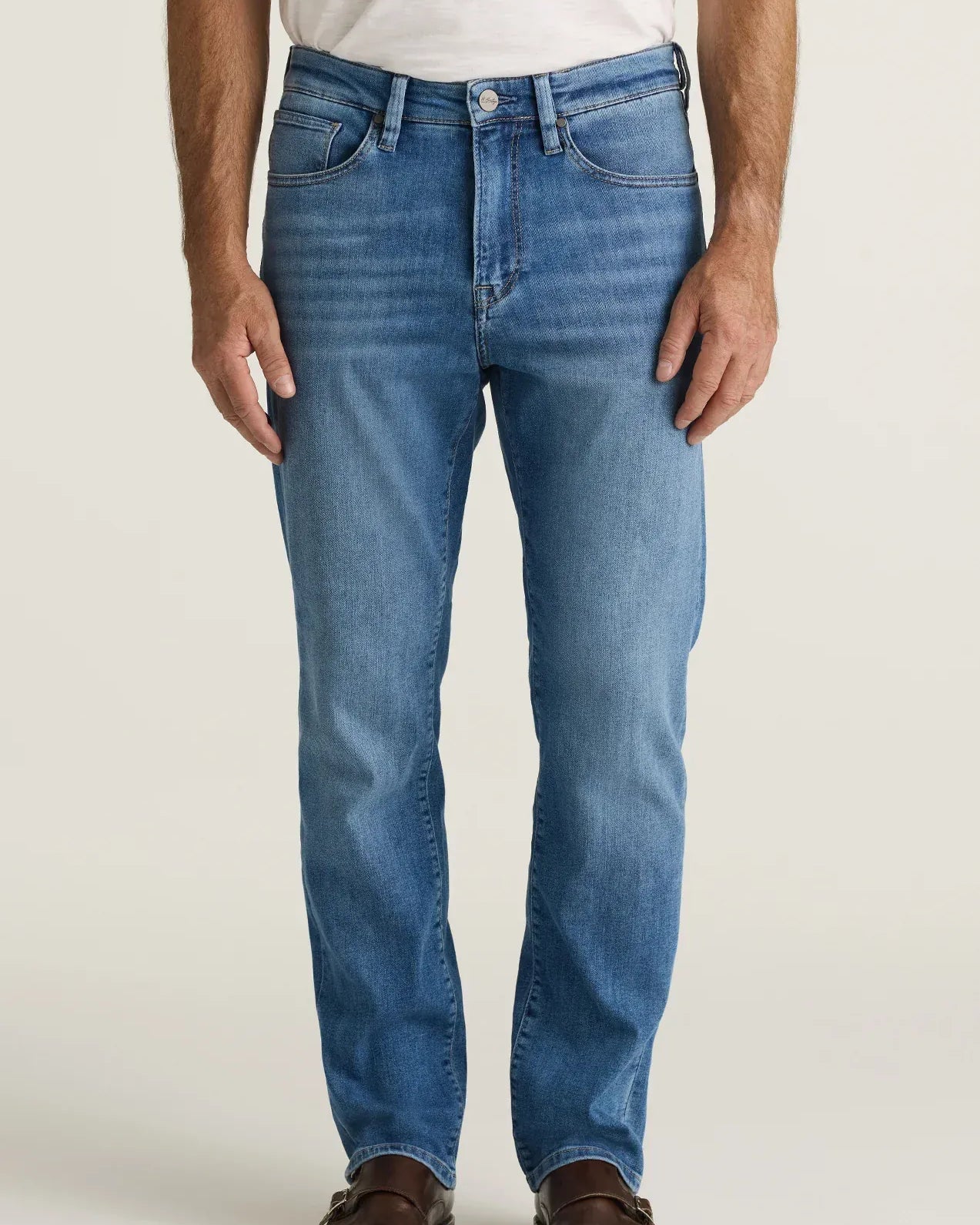 34 Heritage Denim Charisma Relaxed Straight Jeans in Light Brushed Aerodenim