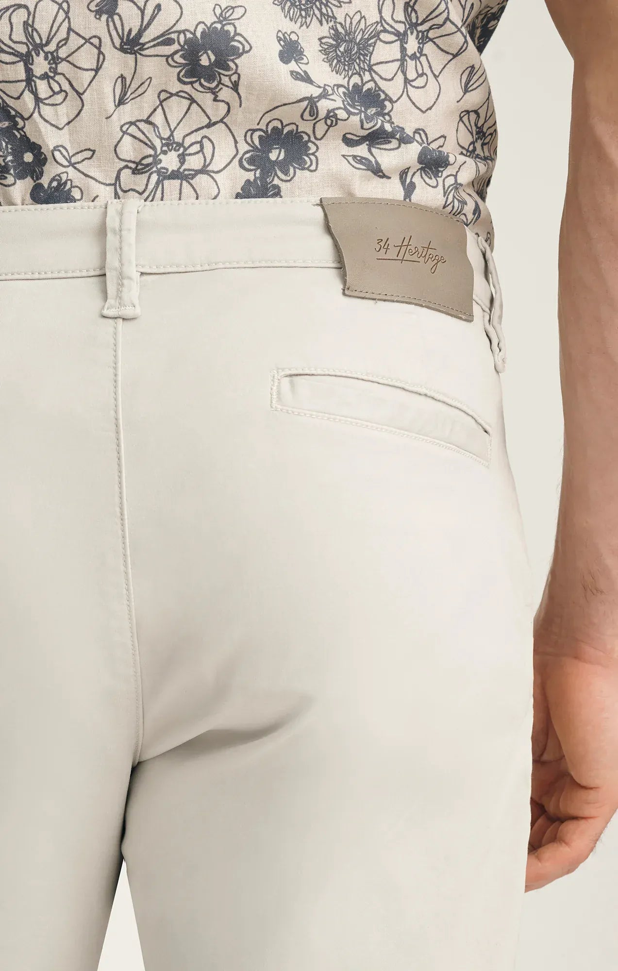 34 Heritage Shorts Arizona Slim Shorts In Glacier Twill