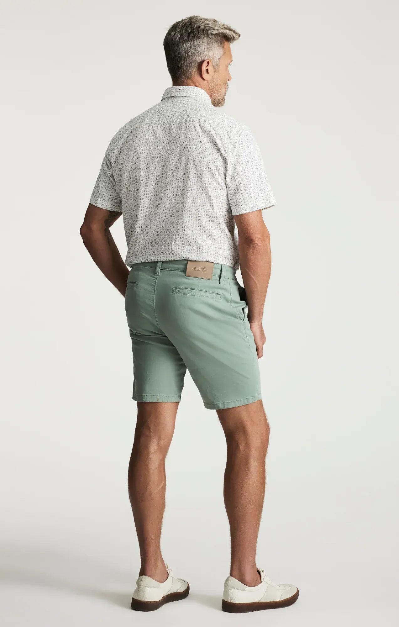 34 Heritage Shorts Arizona Slim Shorts In Iceberg Green Twill