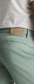 34 Heritage Shorts Arizona Slim Shorts In Iceberg Green Twill