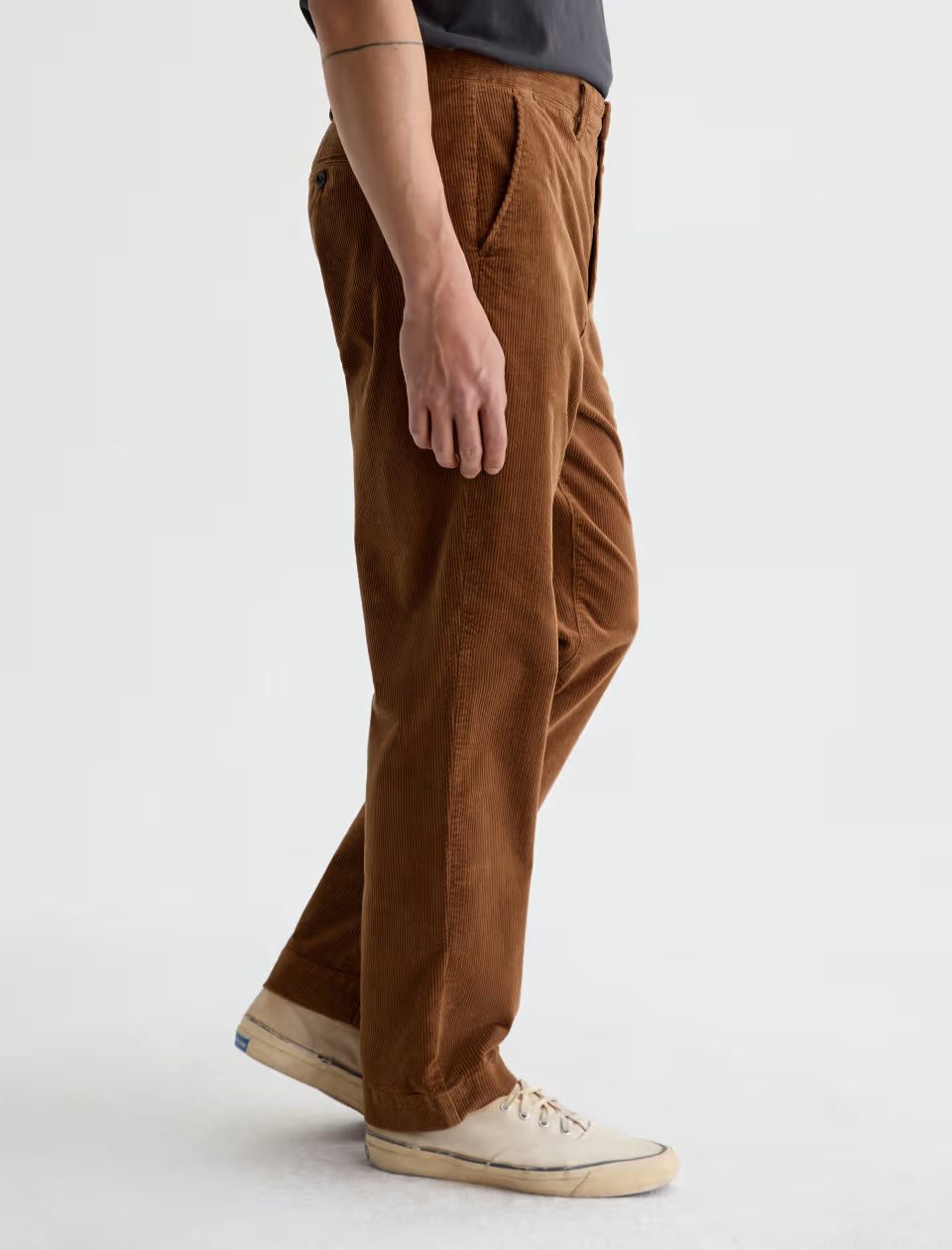 Ag Chinos Archie Corduroy Straight Chino