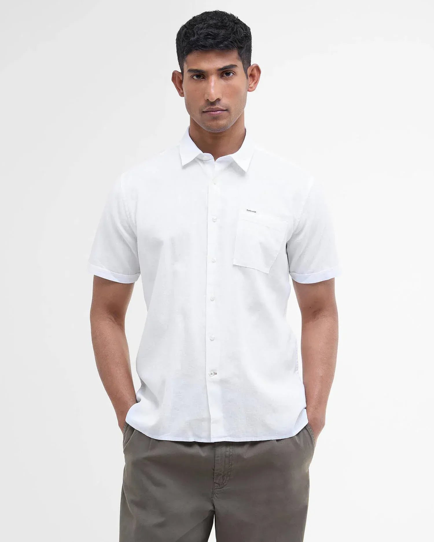 Barbour Camp Shirt Nelson Regular Short-Sleeved Shirt in White