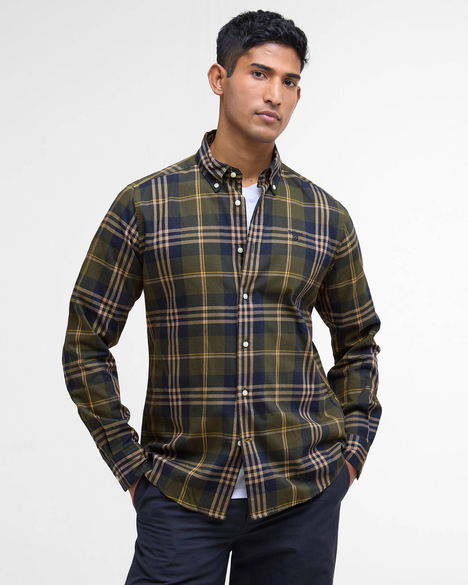 Barbour Dress Shirts Edgar Tailored Long-Sleeved Shirt in Olive