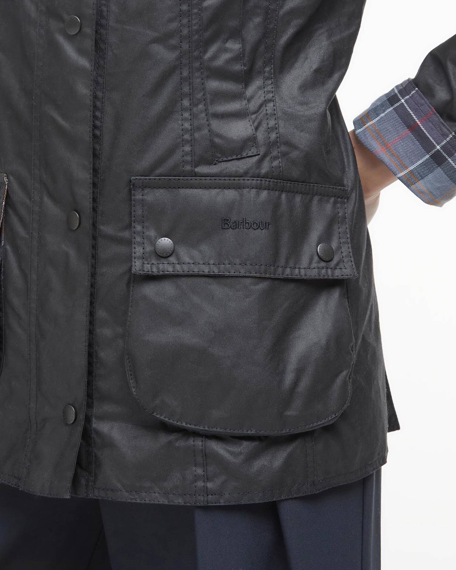Barbour Jackets Beadnell Waxed Jacket in Black