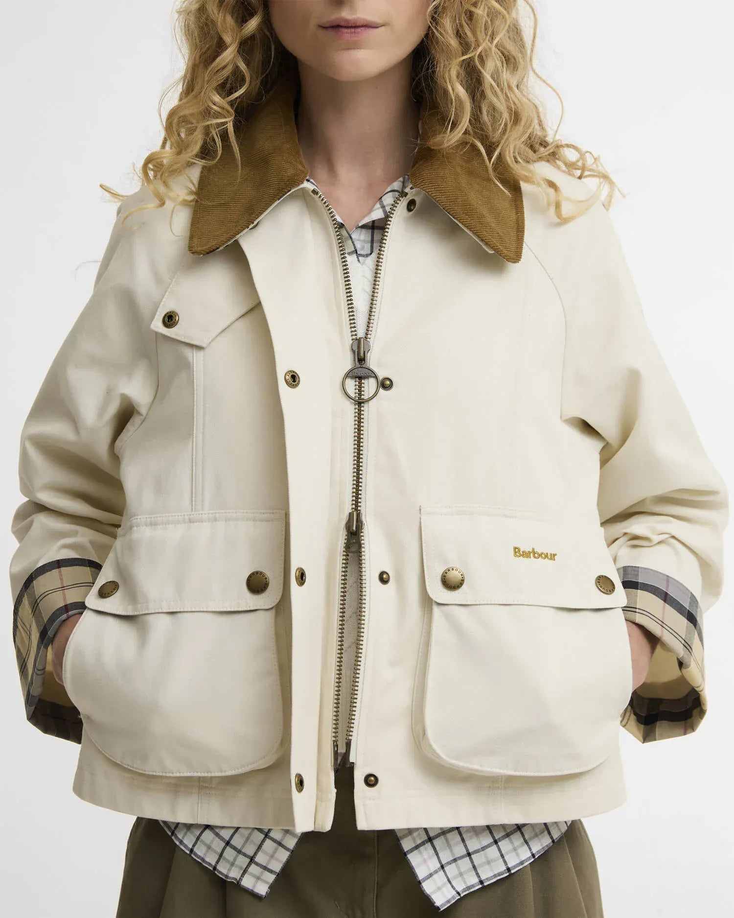 Barbour Jackets Cropped Beadnell Casual Jacket in Light Pearl