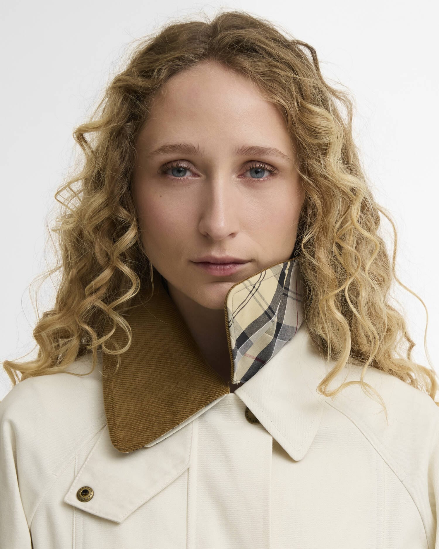 Barbour Jackets Cropped Beadnell Casual Jacket in Light Pearl