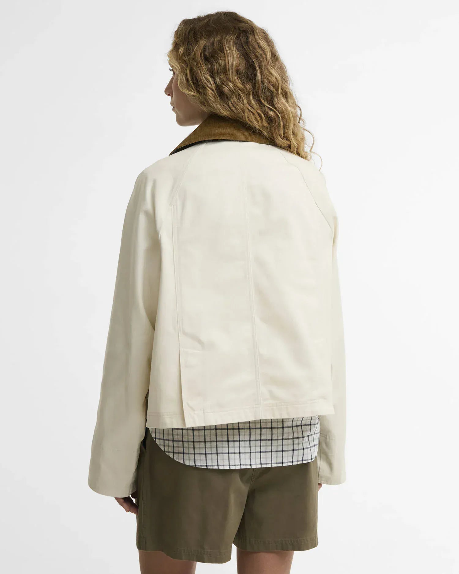 Barbour Jackets Cropped Beadnell Casual Jacket in Light Pearl