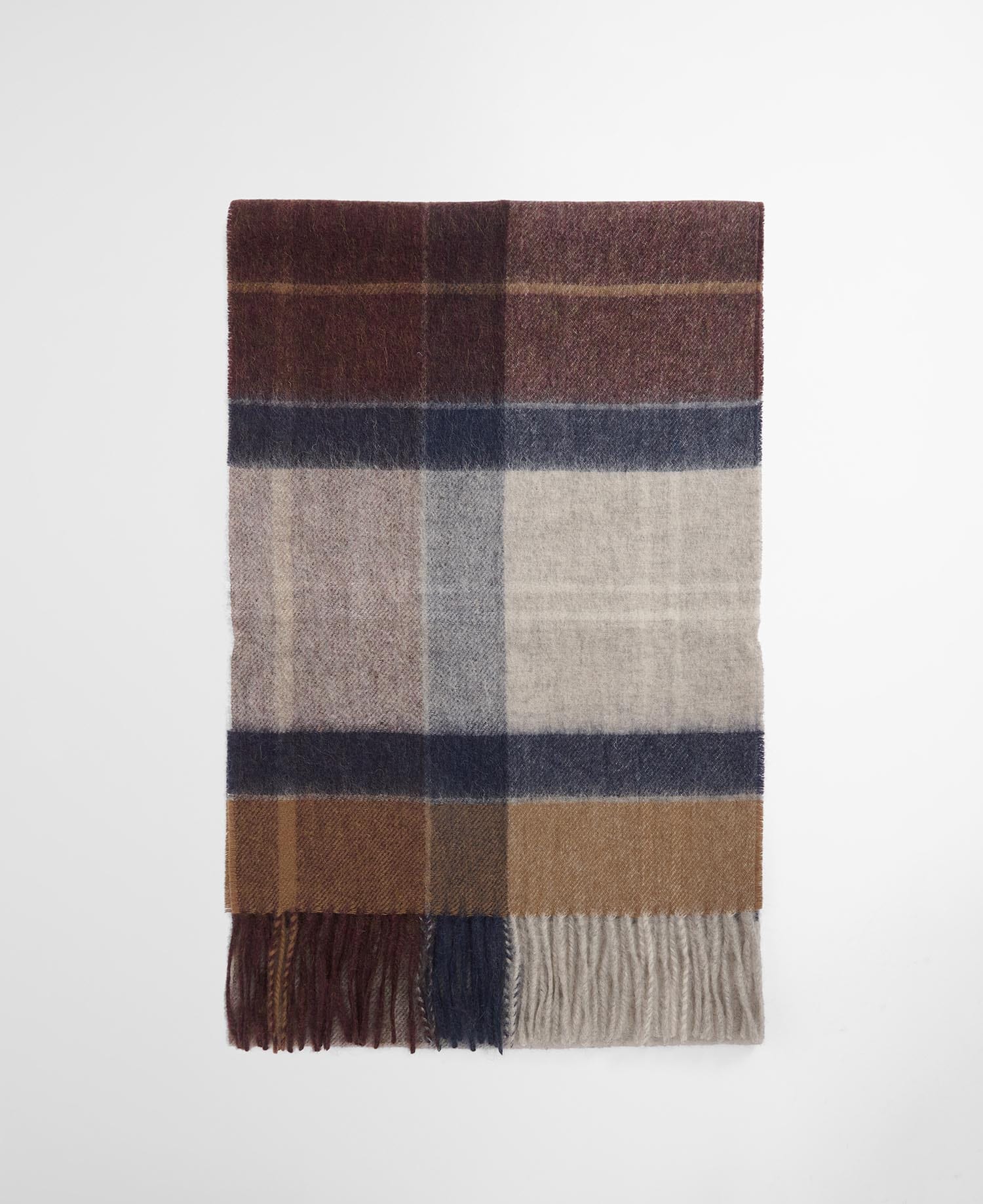 Barbour Jackets Inverness Tartan Scarf in Midnight Oak Tartan