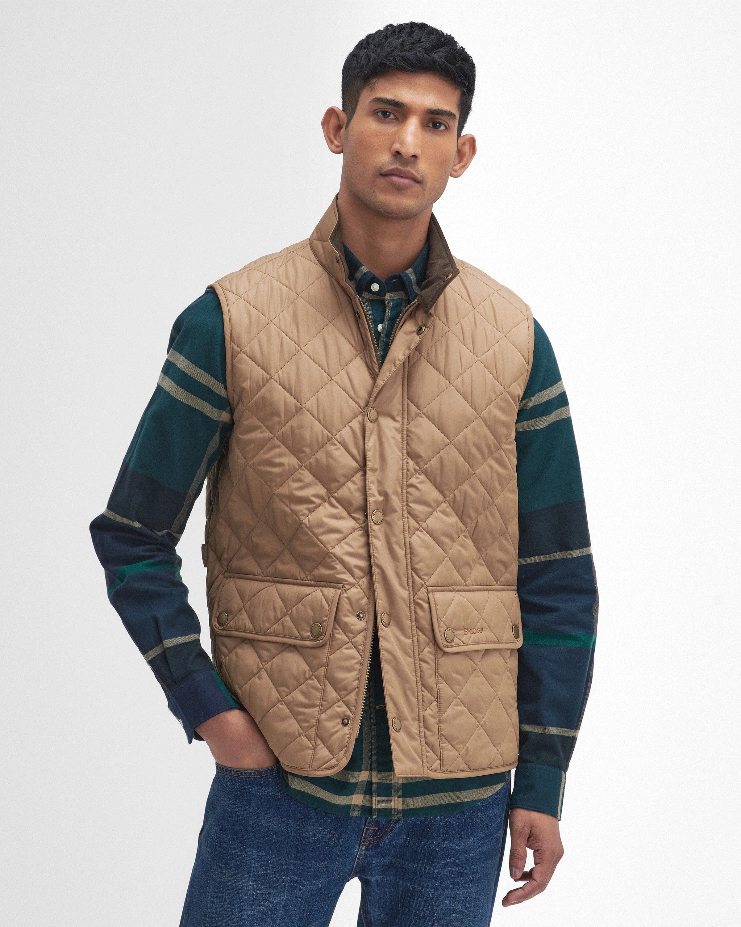 Barbour Outerwear Lowerdale Gilet- Sandstone