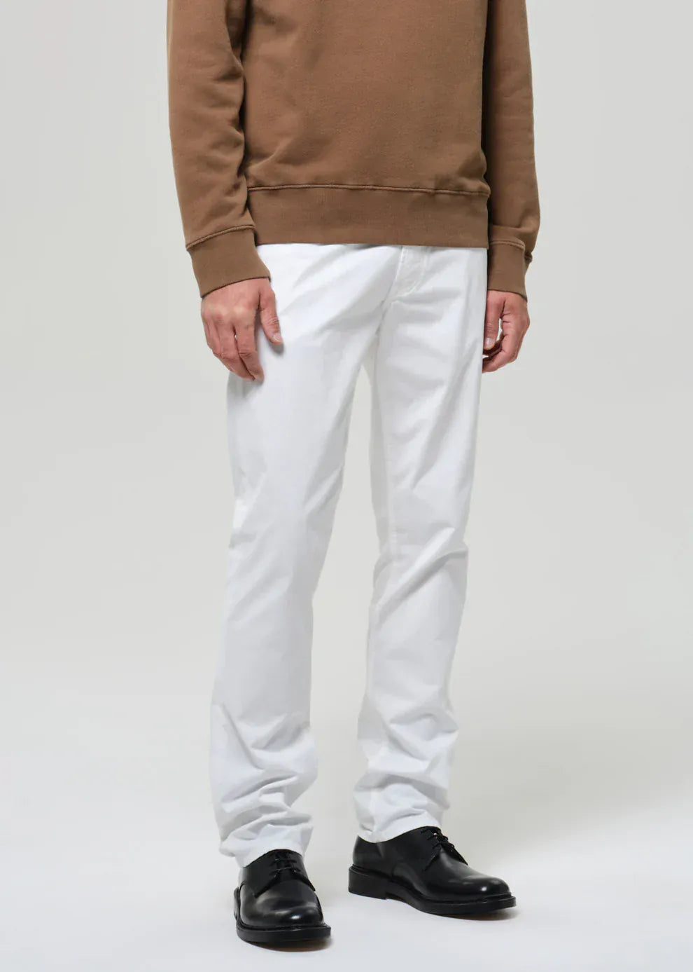 Citizens Of Humanity Denim Gage Slim Straight Cashmere Touch Sateen in Soft White