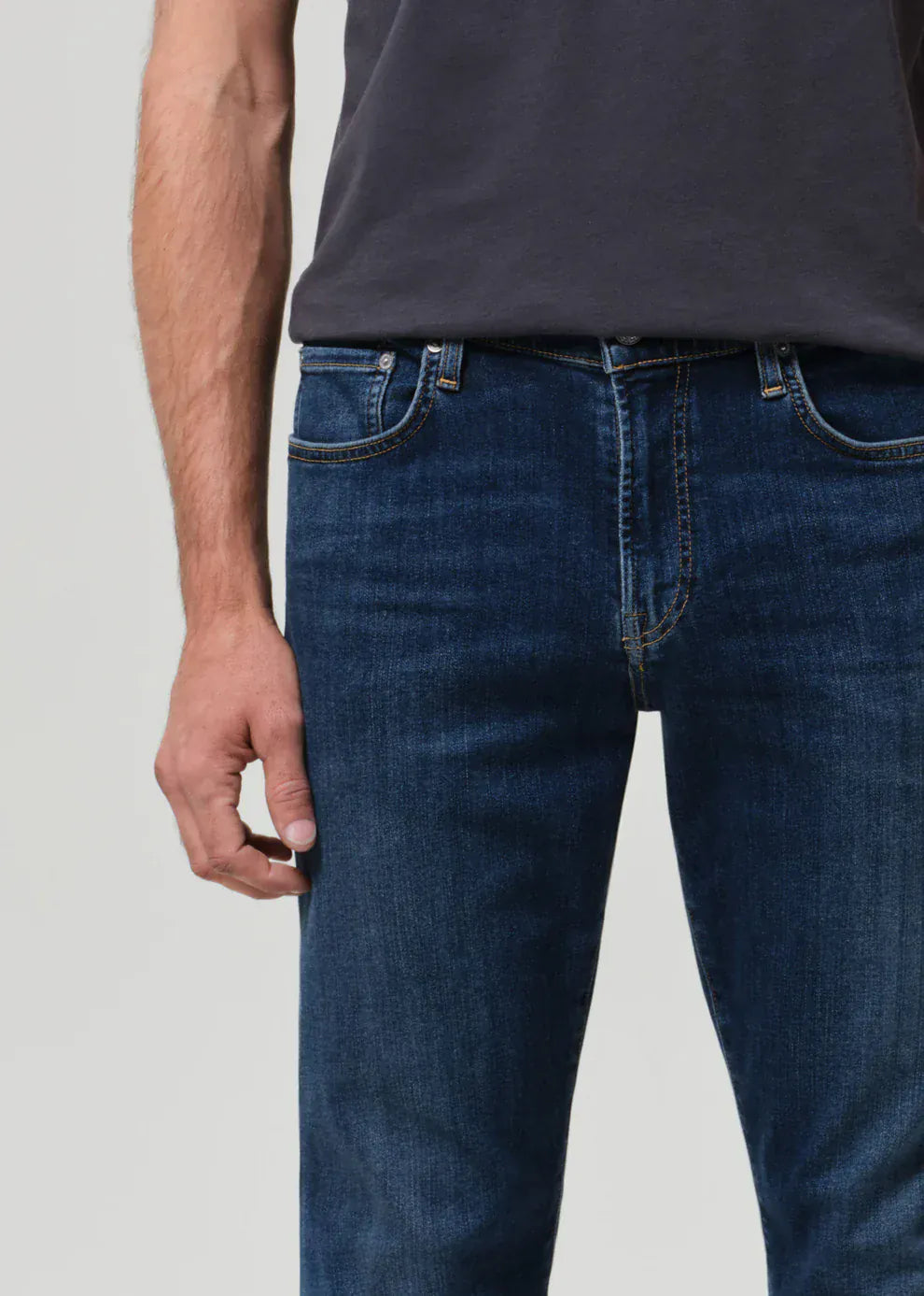 Citizens Of Humanity Denim London Tapered Slim Perform in Duke