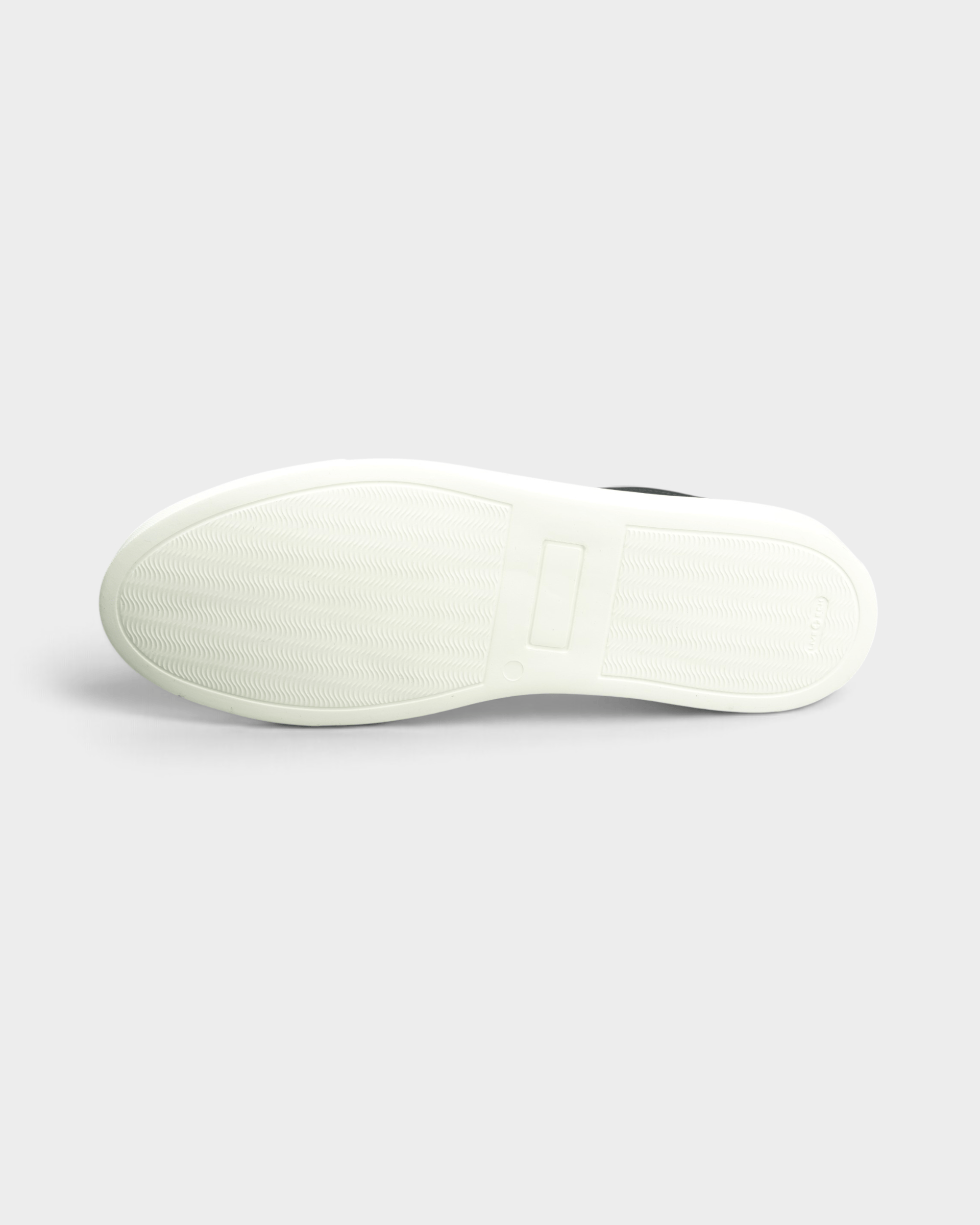 Common Projects Shoes Achilles Sneaker
