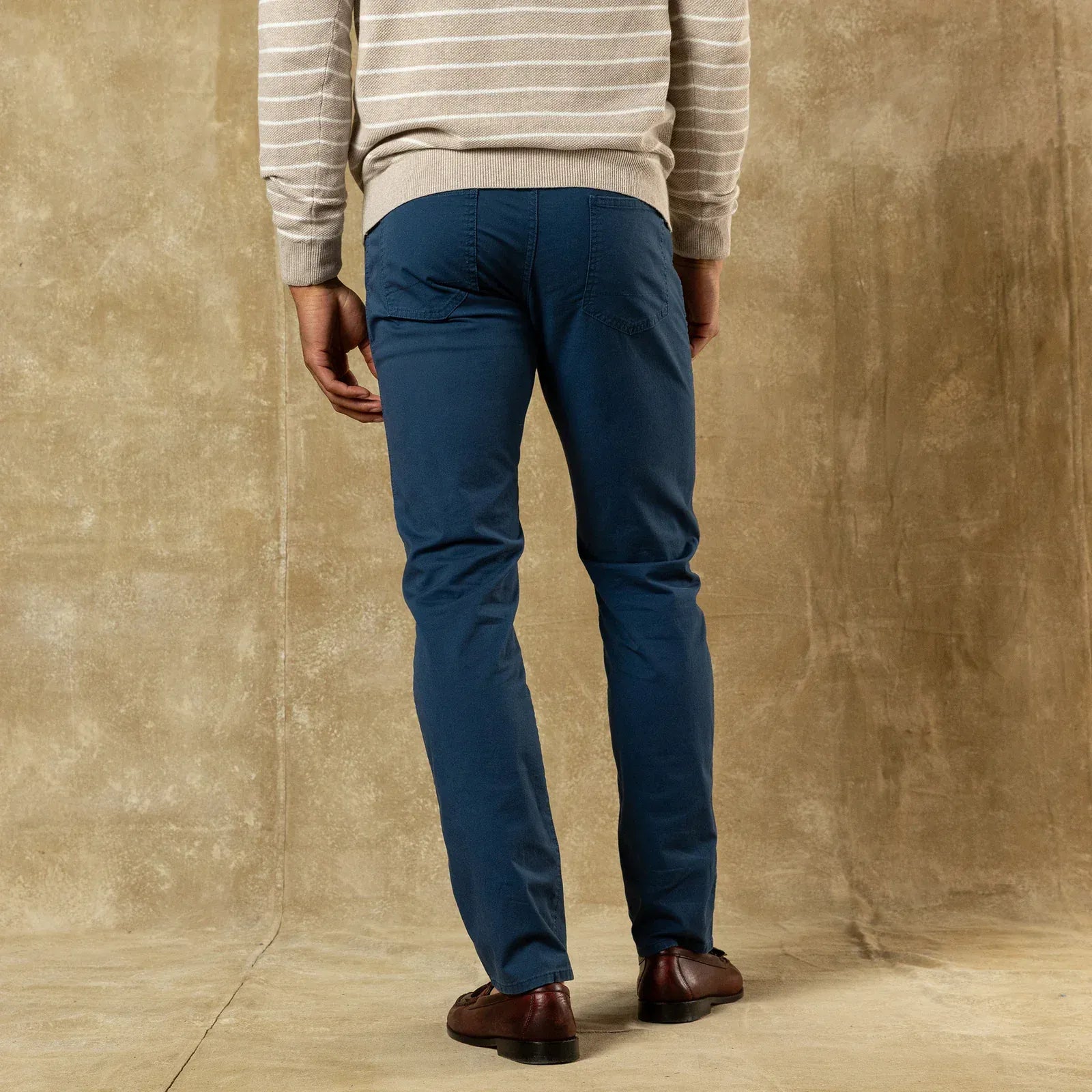 Duck Head 5-Pockets Shoreline Five-Pocket in Lure Blue
