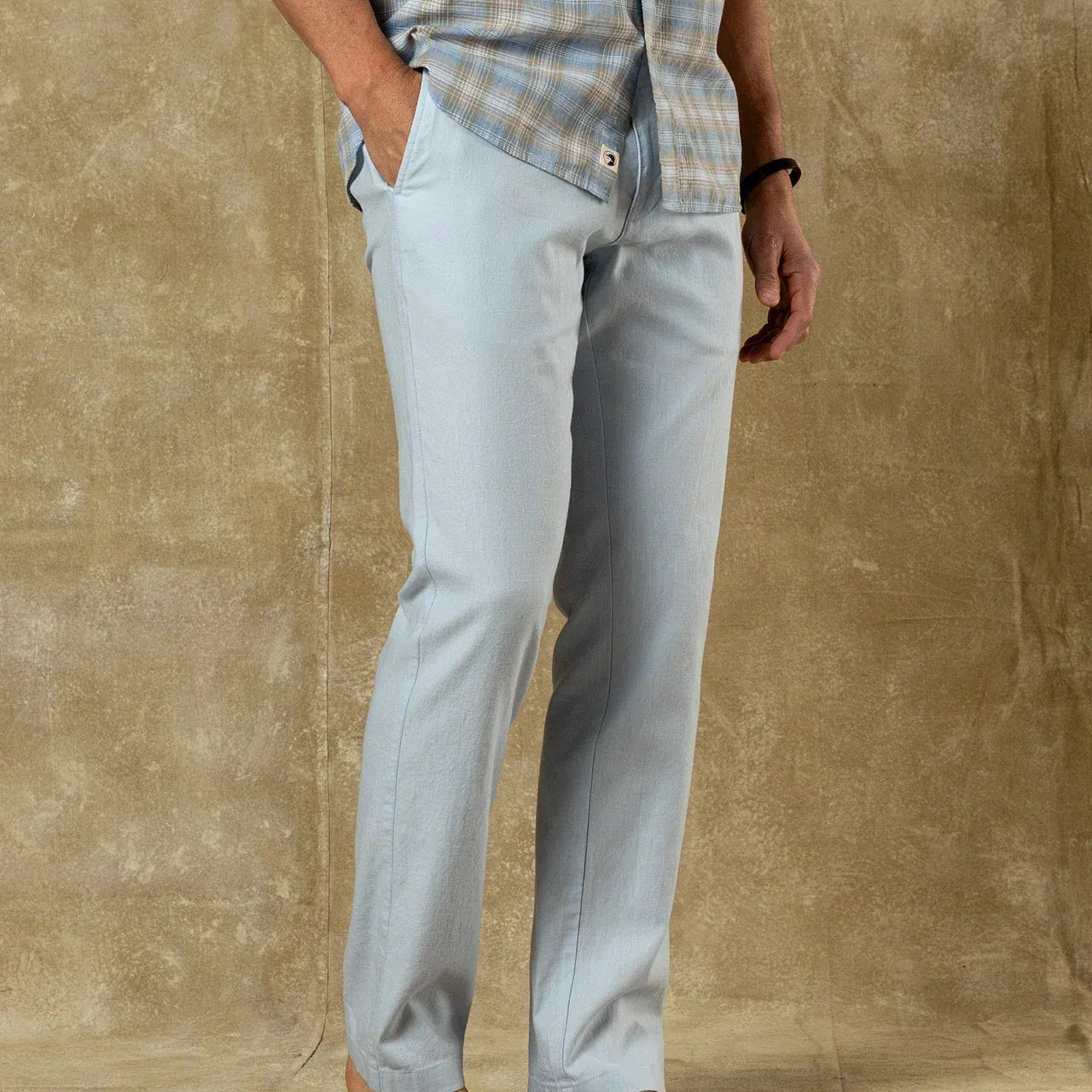 Duck Head Chinos Classic Fit Linen Gold School Chino in Heather Blue