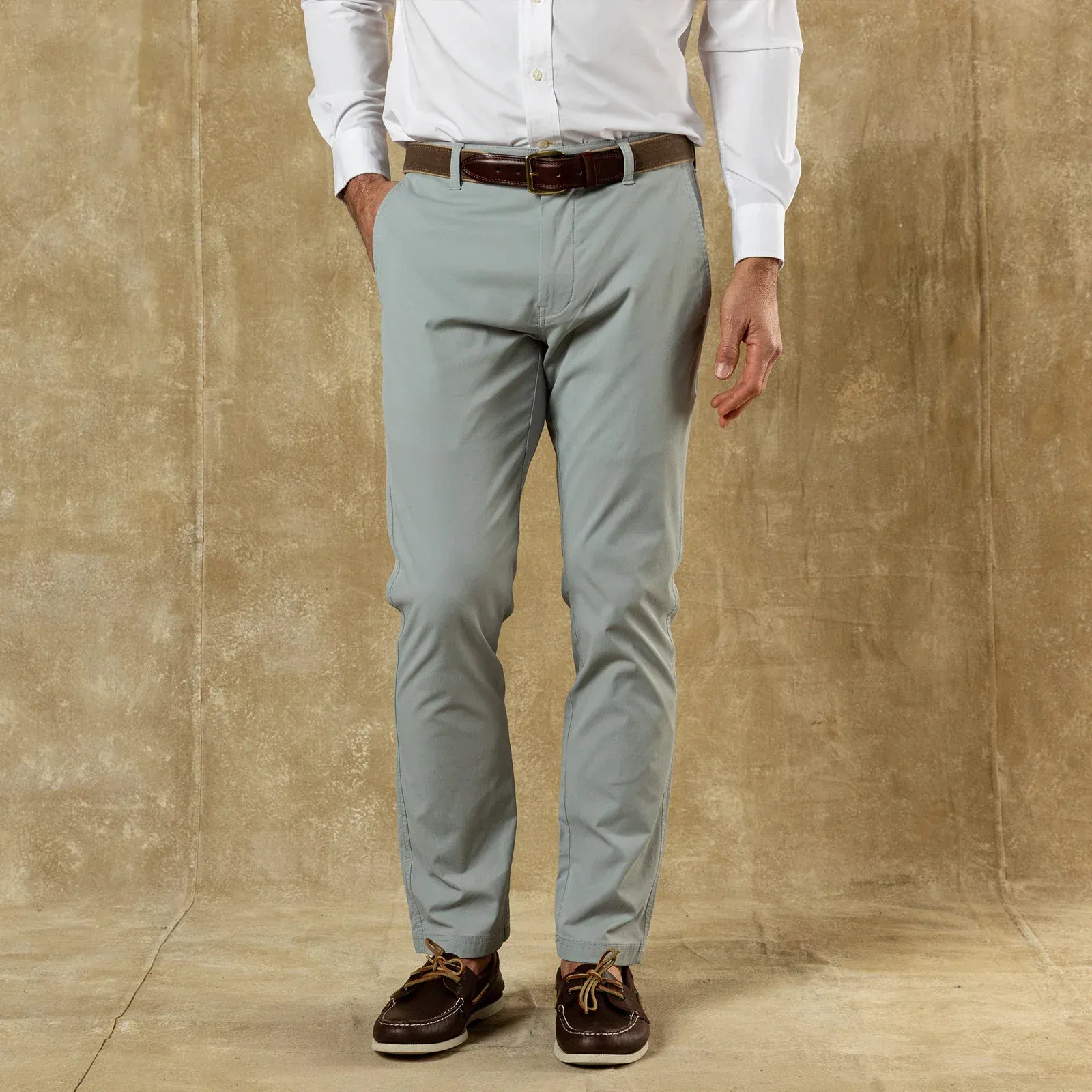 Duck Head Chinos Harbor Performance Chino in Quarry Grey