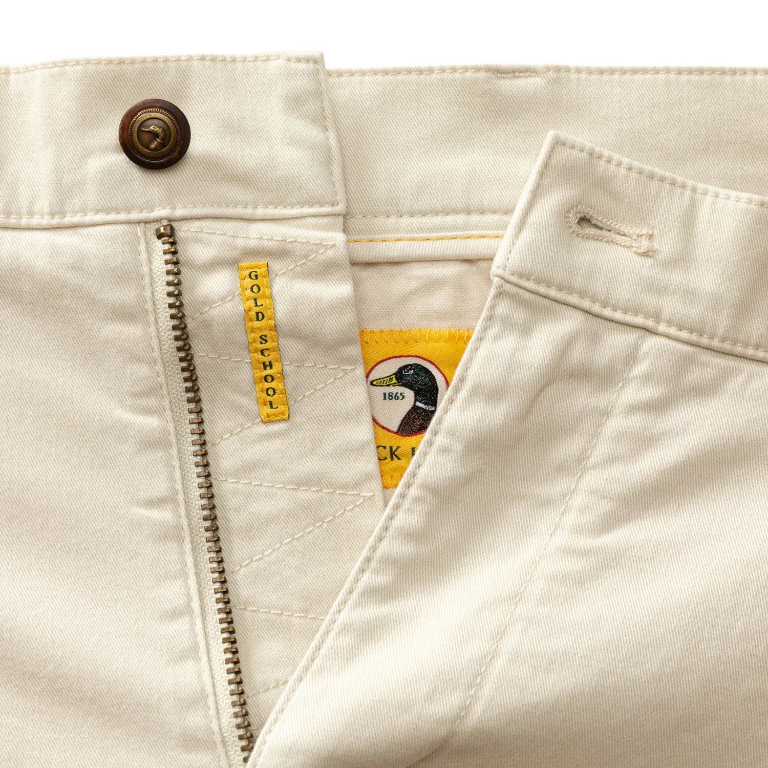Duck Head Shorts 5" Gold School Chino Short in Stone