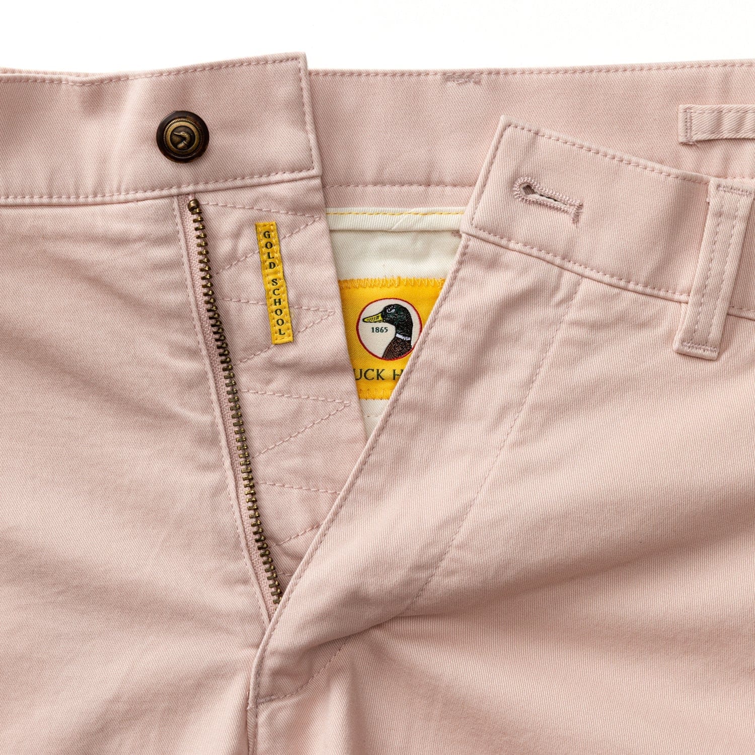 Duck Head Shorts 5" Gold School Chino Short in Washed Pink