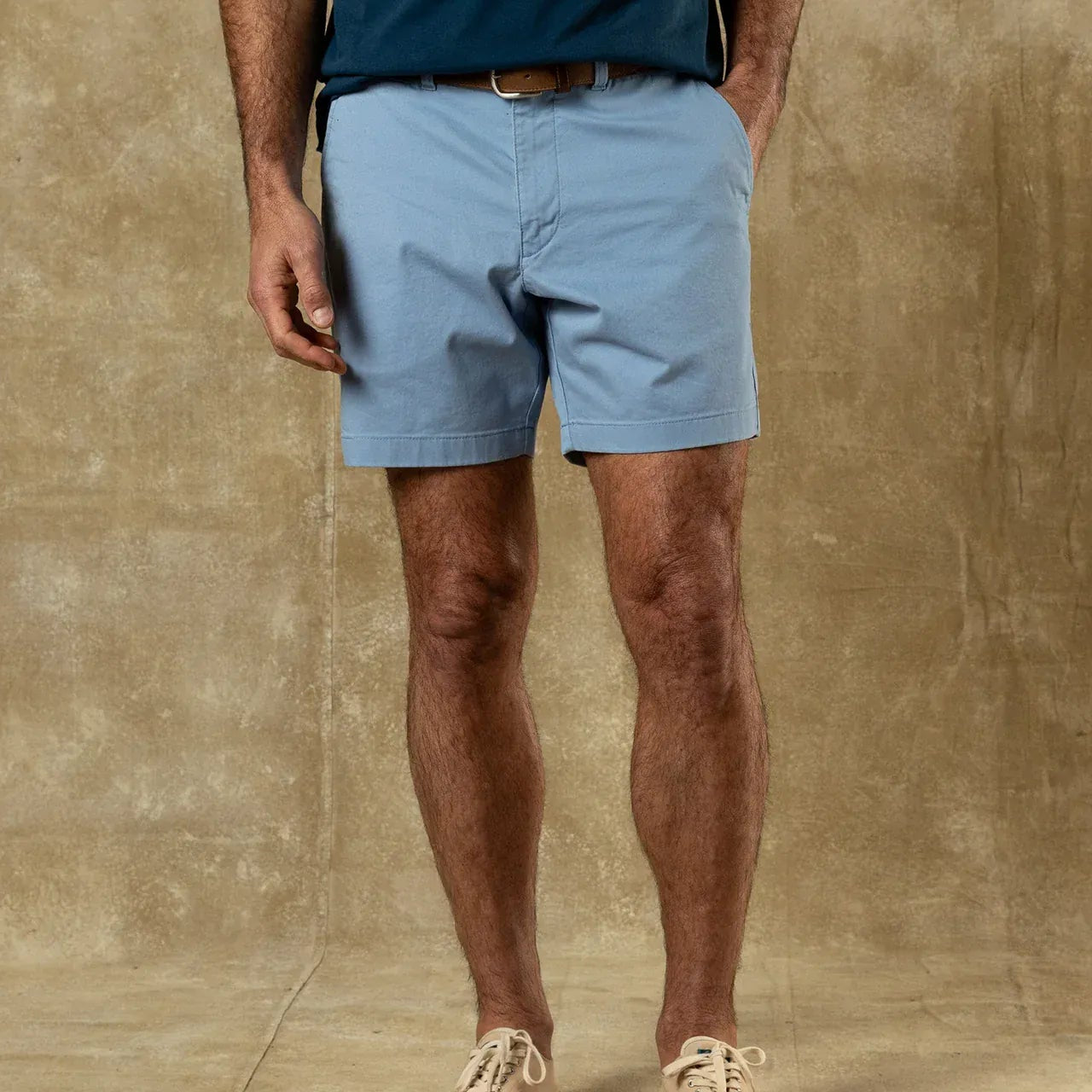 Duck Head Shorts 7" Gold School Chino Short in Chambray Blue