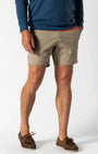 Duck Head Shorts 8" Harbor Performance Short in Khaki