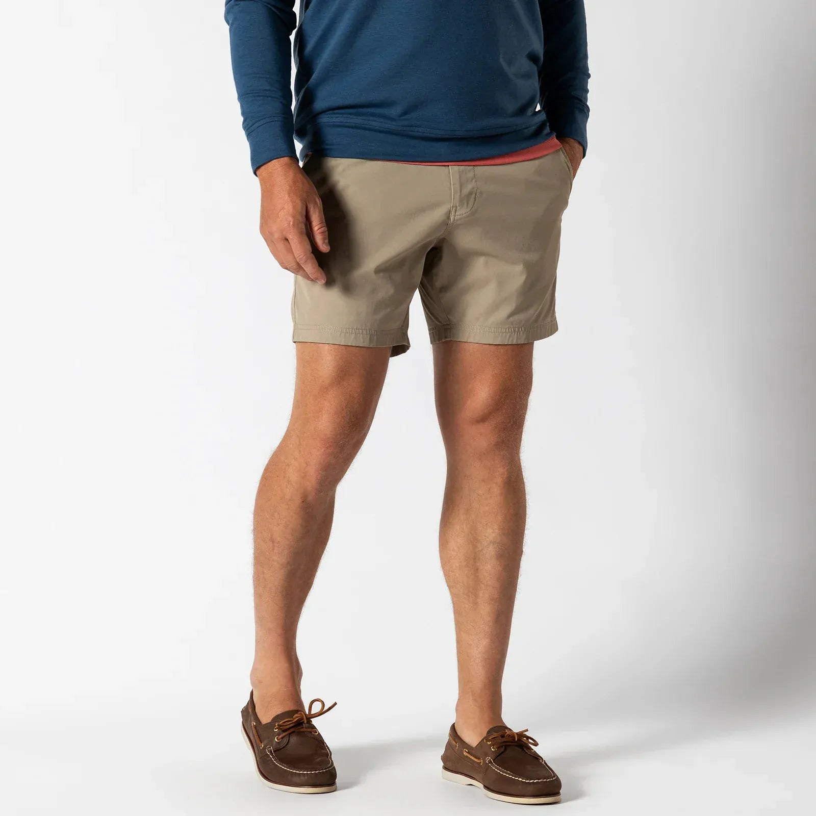 Duck Head Shorts 8" Harbor Performance Short in Khaki